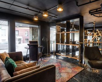 Empire Suites - Montreal