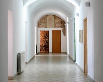 Petit Hotel Hostatgeria Sant Salvador - Felanitx - Hallway