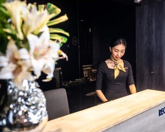 Cube Family Boutique Capsule Hotel At Chinatown - Singapore