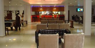 Paddy's Hotel & Apartments - Puerto Moresby - Bar