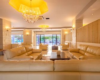 부카 샌디 비치 - 아기오스 아브구스티노스 - 라운지