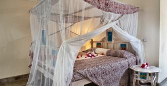 Jacaranda Beach Resort - Watamu - Bedroom