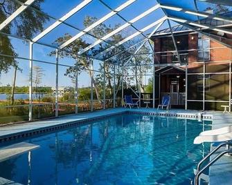 Waterfront Suite w/Pool & Dock - Freeport - Piscina