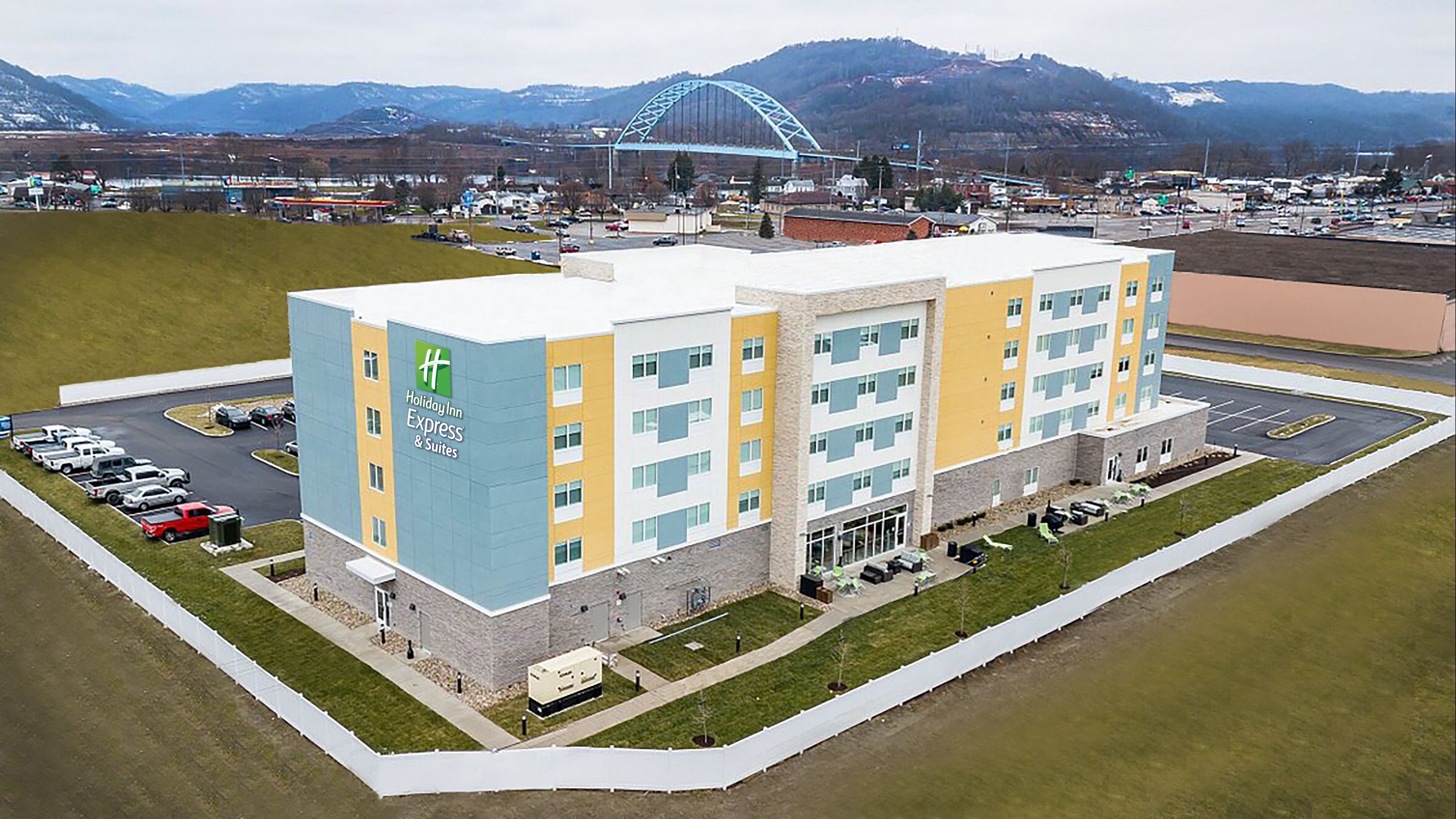 Holiday Inn Express & Suites Moundsville By IHG