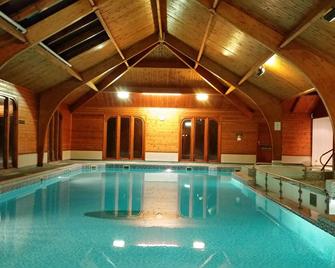 Haughton Hall Hotel - Shifnal - Pool