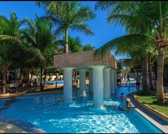 Lacqua Diroma Rm Hospedagem - Caldas Novas - Pool