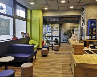 ibis budget Tours Centre Gare - Tours - Lounge