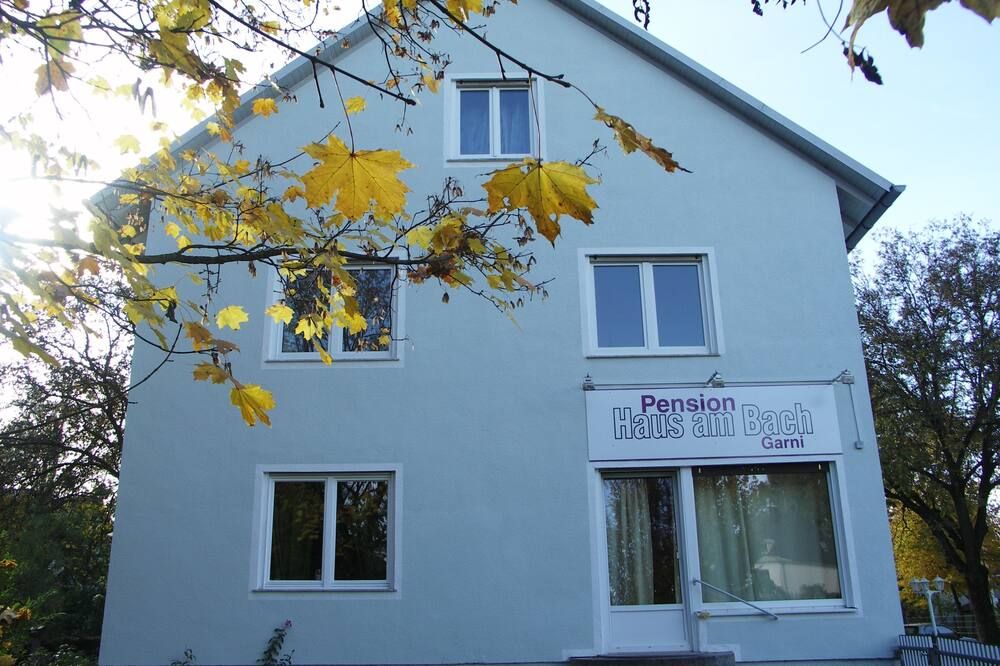 أريفيل بينشن هاوس أم باتش