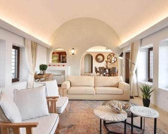 Harmony Luxury Private Villas - Fira - Sala de estar