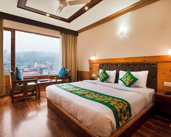 Treebo Premium Sattva With Mountain View - Manali - Schlafzimmer