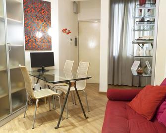 Mi-fior20a2 - Fiori Chiari 20 - Milan - Living room
