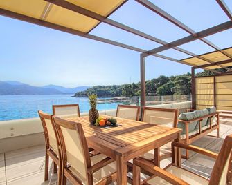 Kalamota Beach House - Dubrovnik