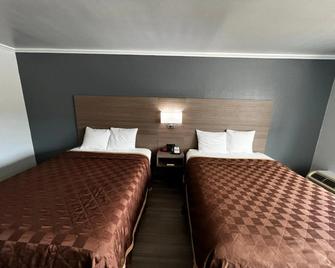 Super 8 by Wyndham Fort Worth Entertainment District - Fort Worth - Schlafzimmer