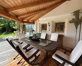 KitzDiamant with Pool, Sauna & Garden Deluxe by Belle-Stay - St. Johann in Tirol - Innenhof