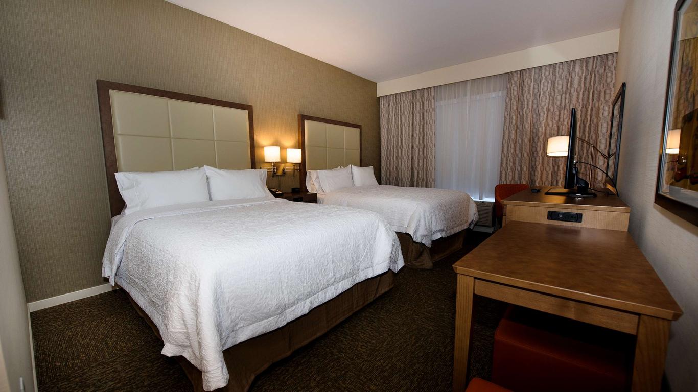 Hampton Inn & Suites by Hilton Truro