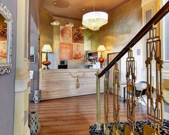 Hotel Davinci - Mariánské Lázně - Recepción