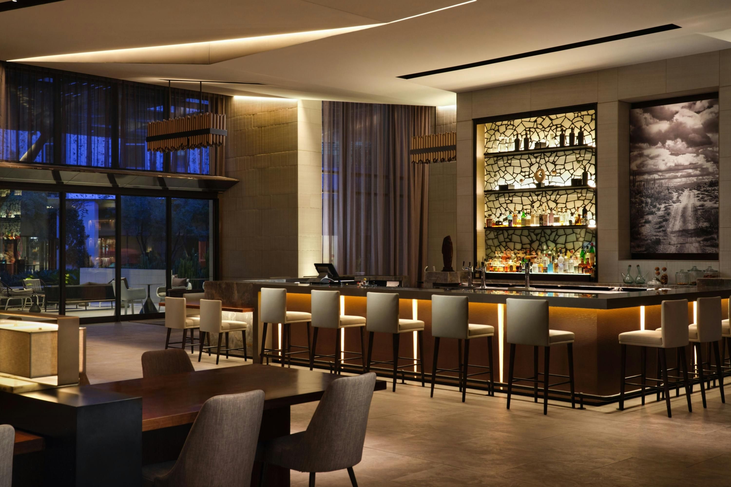 AC Hotels by Marriott Phoenix Downtown - Phoenix - Bar