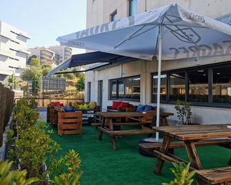 ibis Leiria Fatima - Leiria - Innenhof