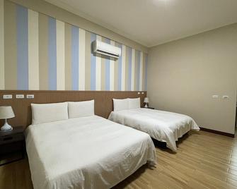Small Ryukyu Loju sunrise Inn - Liuqiu - Habitación