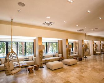 Aminess Younique Senses Resort - Vrboska - Hall d’entrée