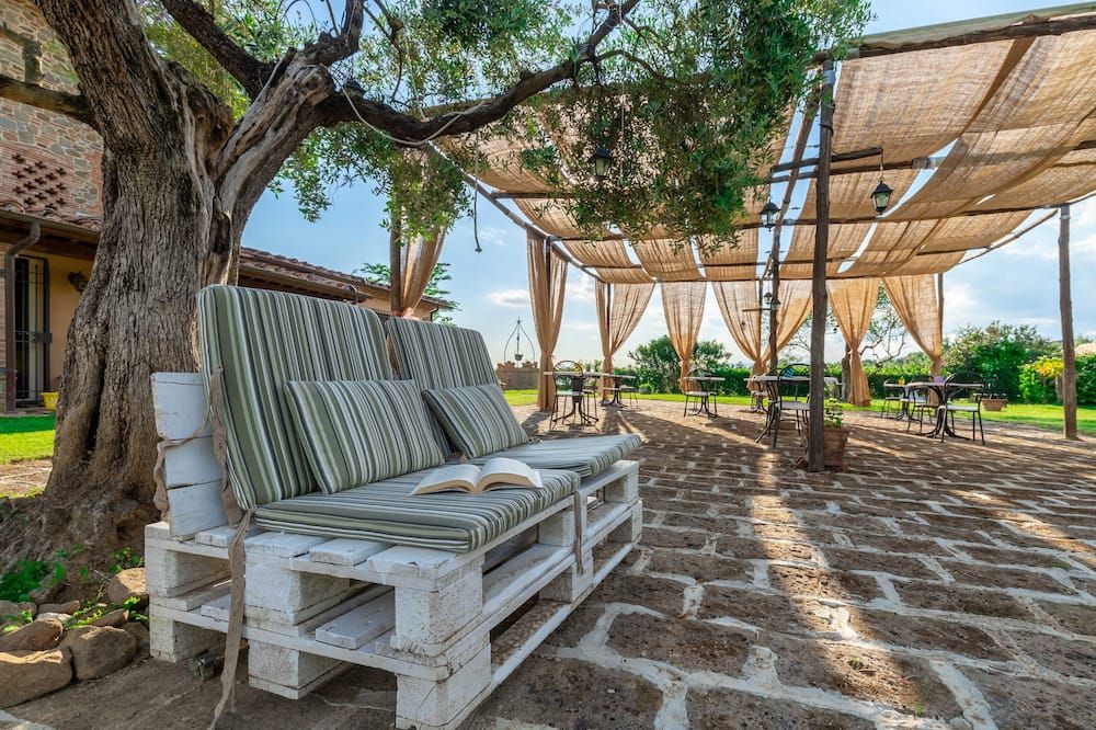 La Casa Medioevale - Lamporecchio - Patio