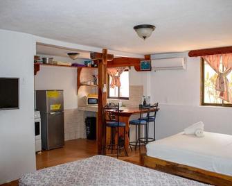 Pension Playa Samara - Sámara - Bedroom
