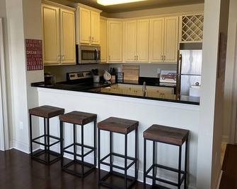 Game Day Rental close to Bryant-Denny Stadium - Tuscaloosa - Køkken