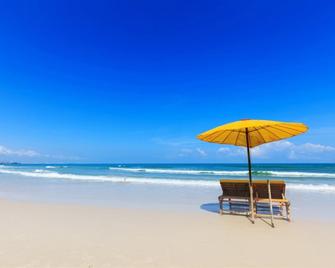 Hipstel Hostel & Bistro at Huahin 55 - Hua Hin - Strand
