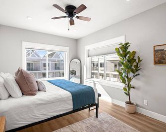 Luxury Condo w/ Beach Access | Dragestil 717-2 - Duluth - Bedroom