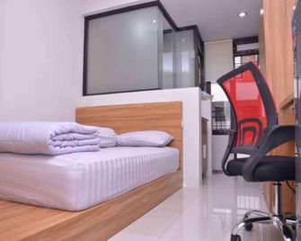 Dparagon Karangmalang - Yogyakarta - Chambre