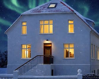 Refurinn Reykjavik Guesthouse - Hostel - Reikiavik - Edificio