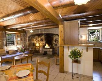 Gîte Gîte La Dario 4/5 personnes - Albaret-Sainte-Marie - Eetruimte