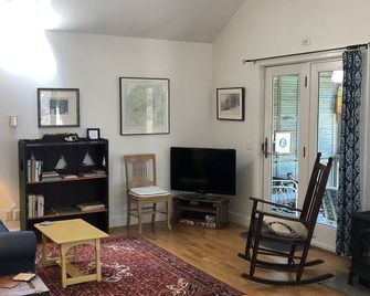 New! April/May Dates Available. Come Visit! - Mount Desert - Sala de estar