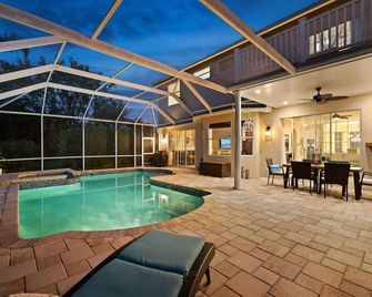 Cozy 3 Bedroom Plus Den Home in Naples - Naples - Piscina