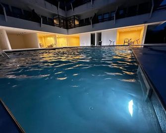 Hotel Ada - Bihać - Piscina