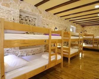 Tequila Bar Hostel - Zadar - Bedroom