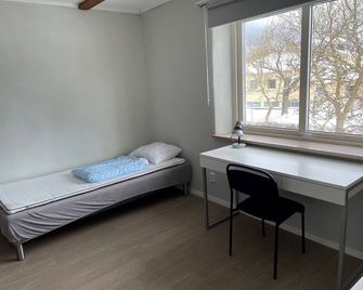 Birkagatan Vandrarhem - Visby - Habitación