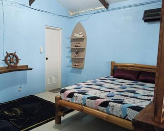 Oceanfront Guest House - Puerto Galera
