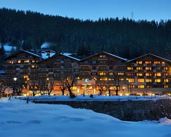 Silvretta Parkhotel - Klosters-Serneus - Budova