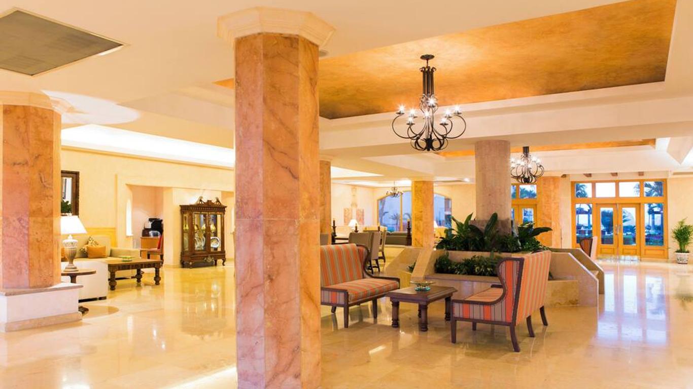 Villa La Estancia Beach Resort & Spa