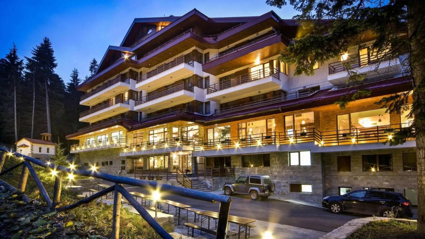 Yanakiev Club Hotel