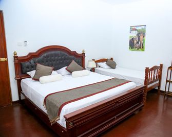 Heavens Gate - Kandy - Habitación