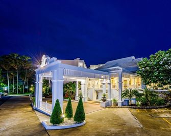 Andaman Seaview, Karon Beach (Sha Plus+) - Karon - Edificio