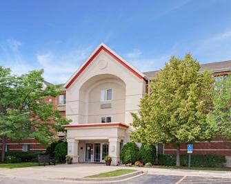MainStay Suites Greensboro - Greensboro - Edificio