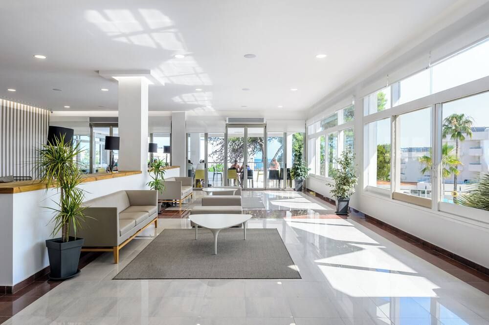 هوتل فيبرا ريفييرا - ايبيزا - ردهة