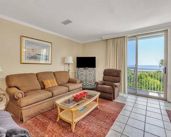 Villa 379 - Jekyll Island - Living room