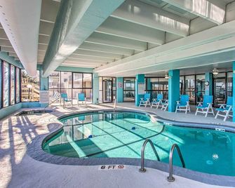 Oceanfront Condo in North Myrtle Beach - Myrtle Beach - Piscina