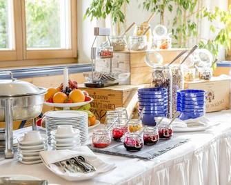 Seehof Am Aartalsee - Bischoffen - Buffet