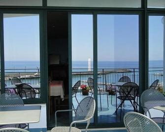 Hotel La Scogliera - Marina di Camerota - Μπαλκόνι