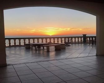 San Felipe Casa Mar Vista ::: Luxury Beach Home - San Felipe - Balcony